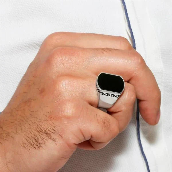 Amazing most demanding article ring Italian